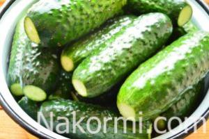 Pickled cucumbers “Like in a store” for the winter