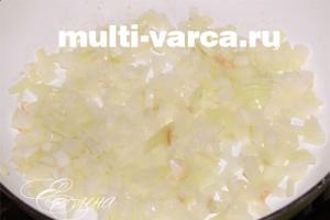 Recipe for juicy potato casserole with minced meat in a Polaris multicooker