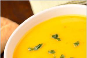 Classic Creamy Pumpkin Soup Recipe: Cooking Method and Tips