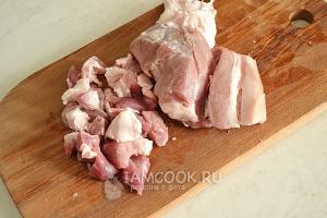 Как приготовить свинину на сковороде с картошкой