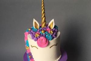 Unicorn Cake: step by step recipe with photo